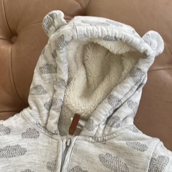 H&M 6-9 Months Baby footie gray white clouds bear hoodie fleece cute zipper - Picture 4 of 8